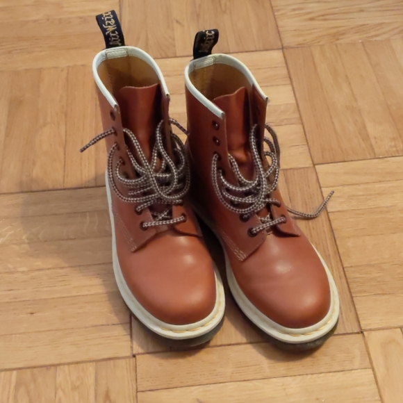 Dr. Martens Shoes - Doc martens boots size 7 Make Offer!!!